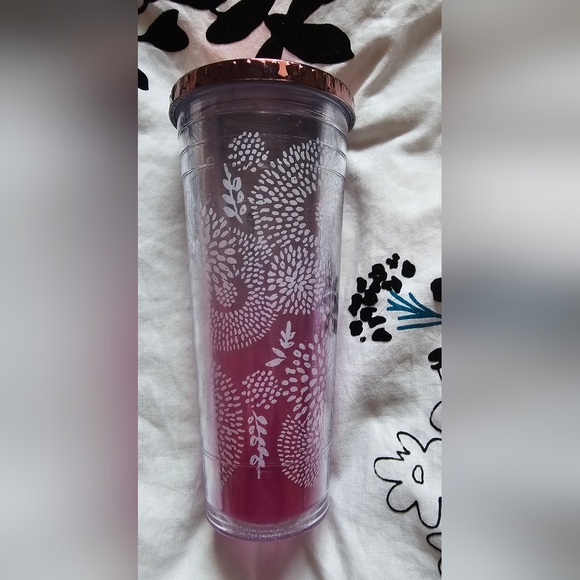 Starbucks cup - Picture 2 of 4